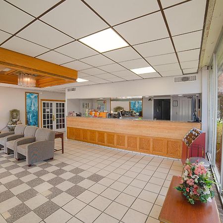 Masters Inn Selma Smithfield I-95 By Oyo Екстер'єр фото