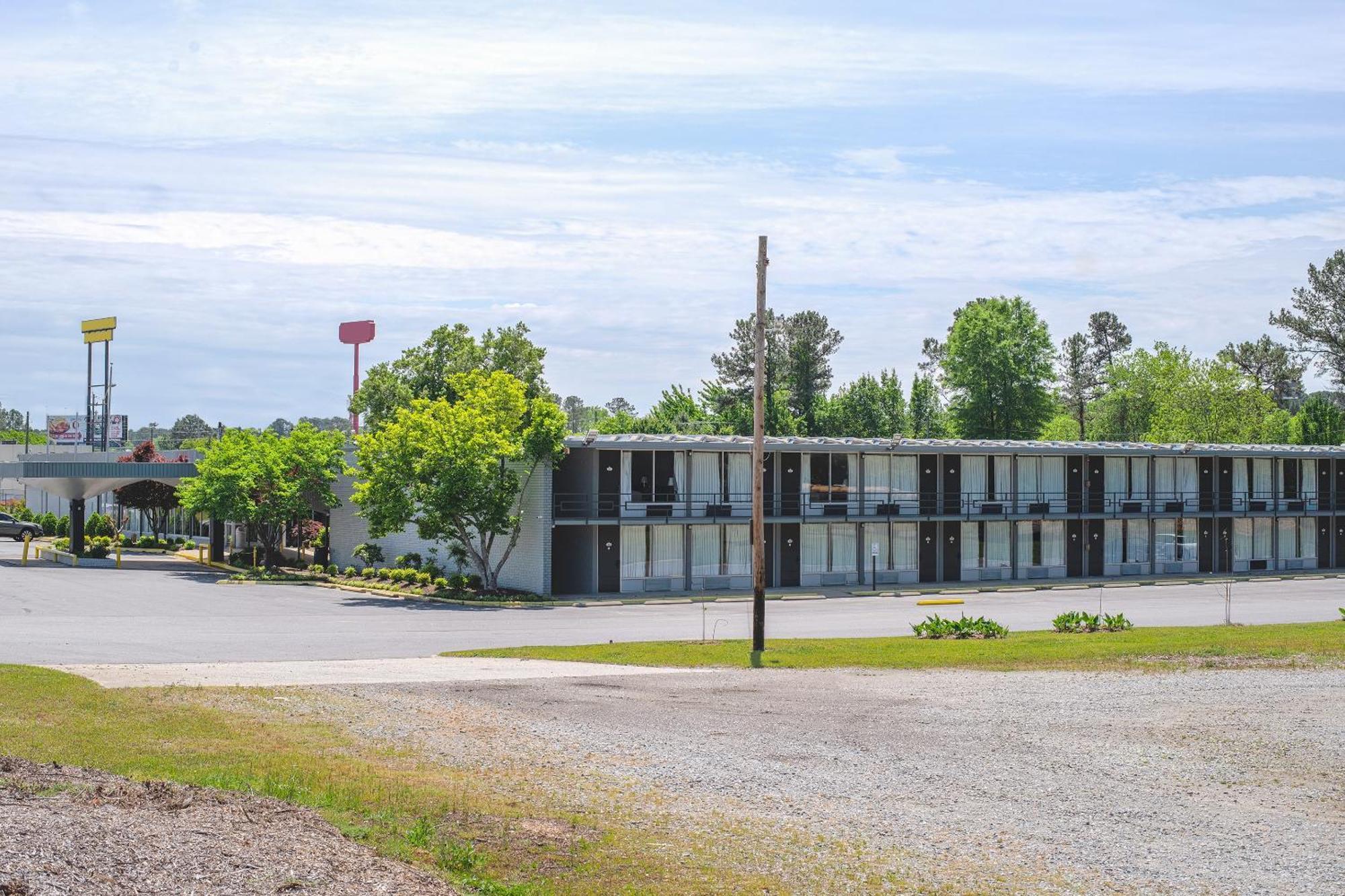 Masters Inn Selma Smithfield I-95 By Oyo Екстер'єр фото