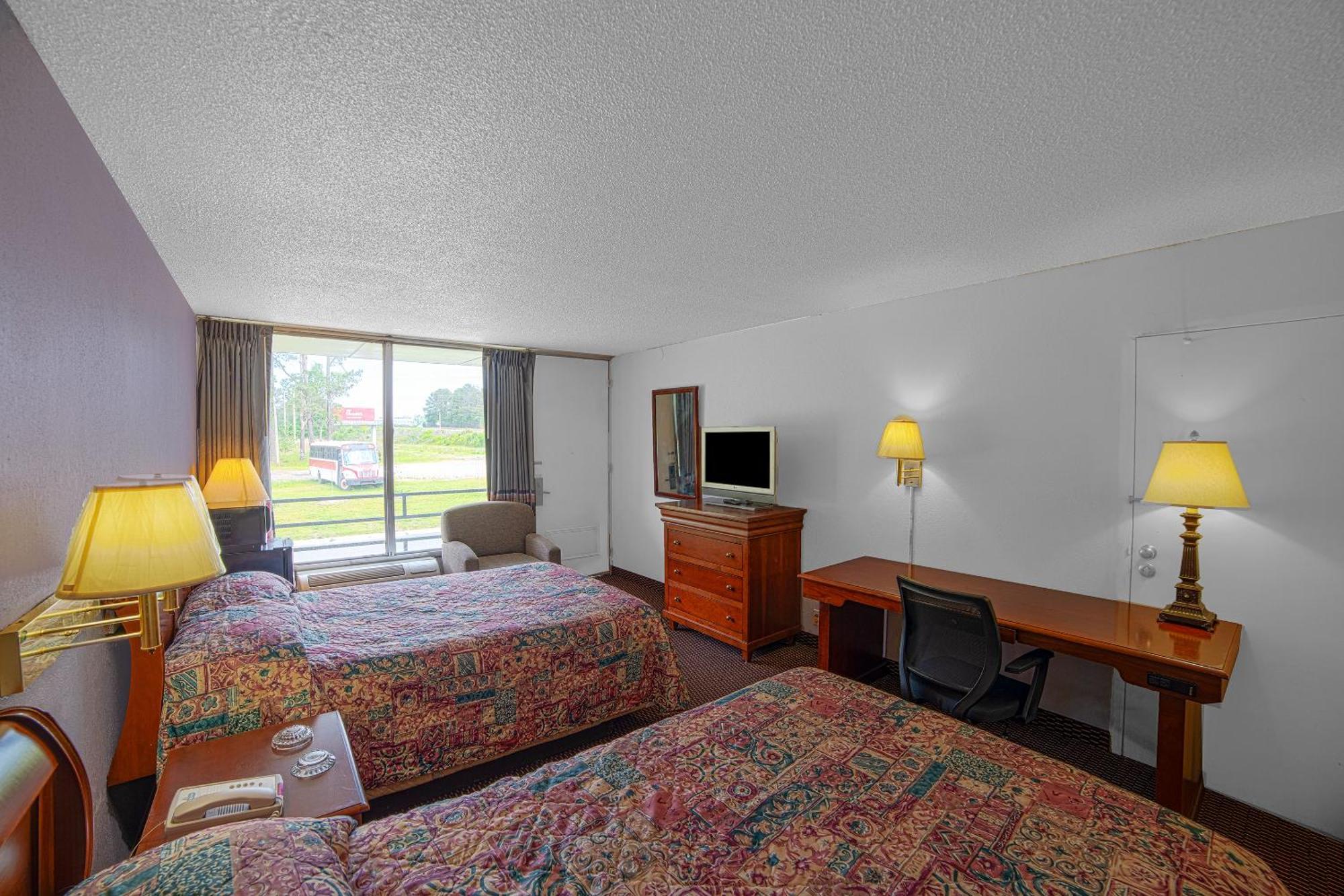 Masters Inn Selma Smithfield I-95 By Oyo Екстер'єр фото