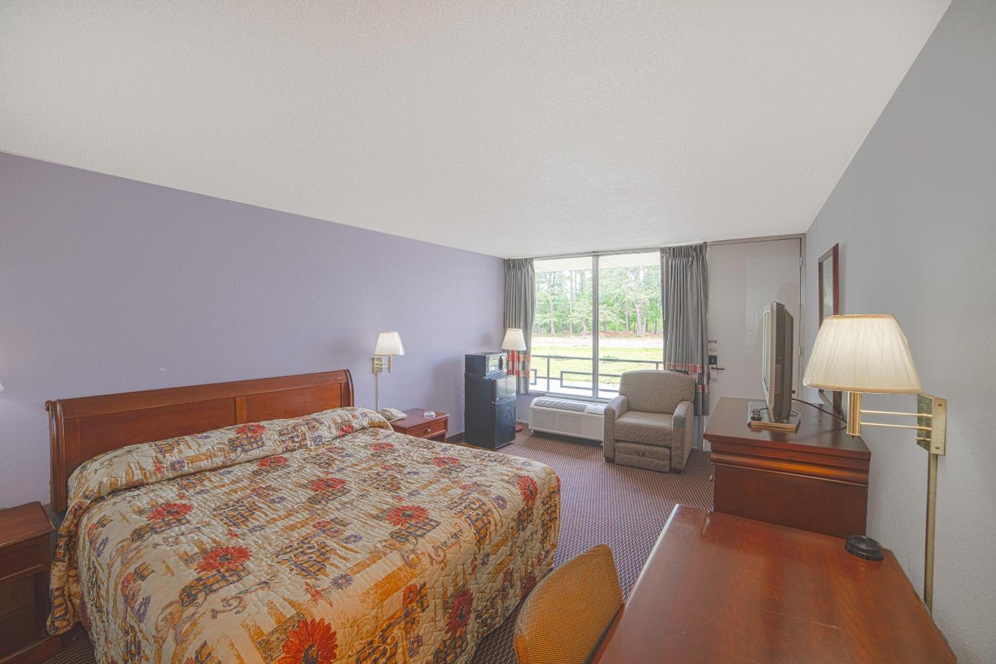 Masters Inn Selma Smithfield I-95 By Oyo Екстер'єр фото