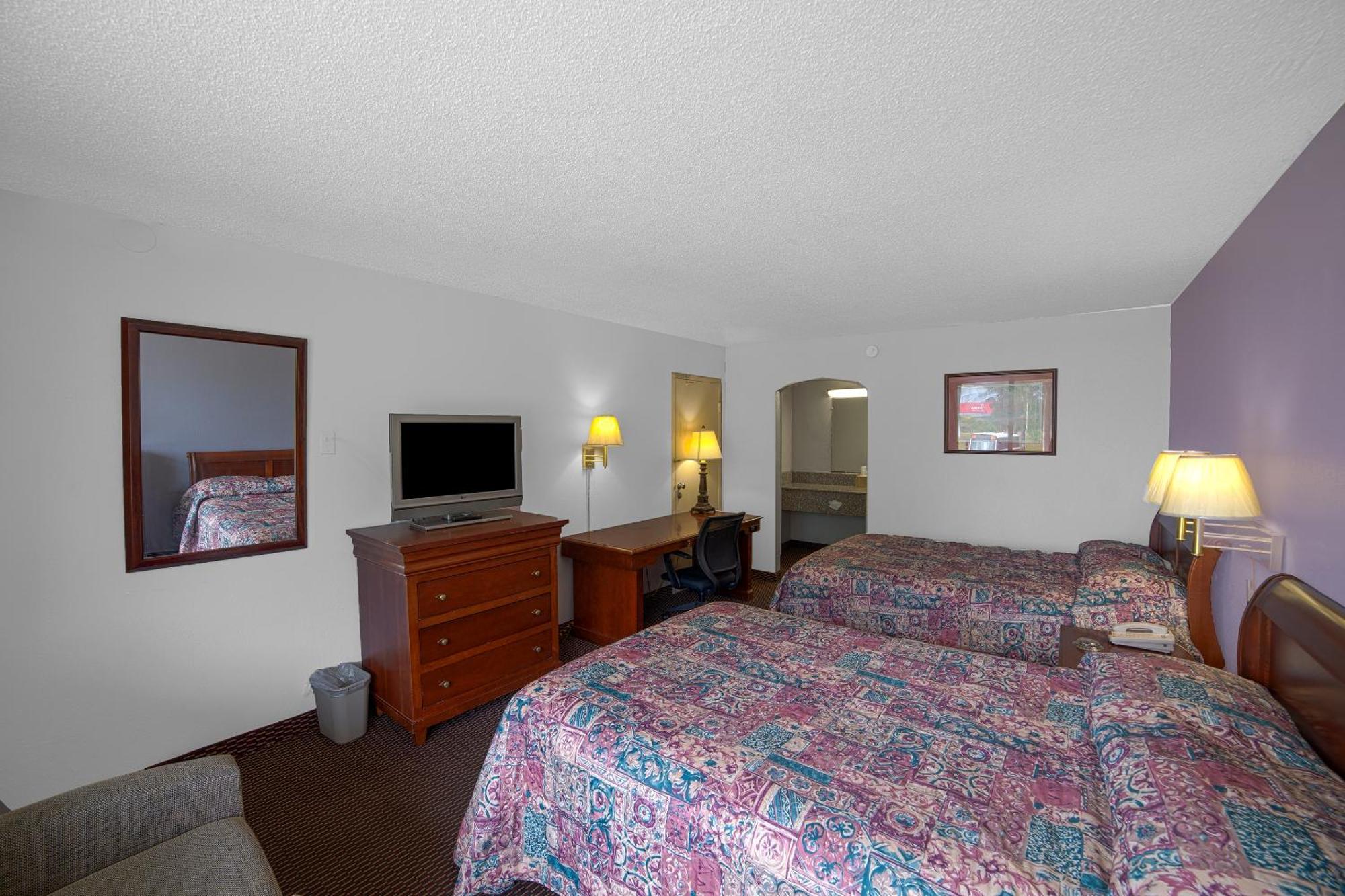 Masters Inn Selma Smithfield I-95 By Oyo Екстер'єр фото