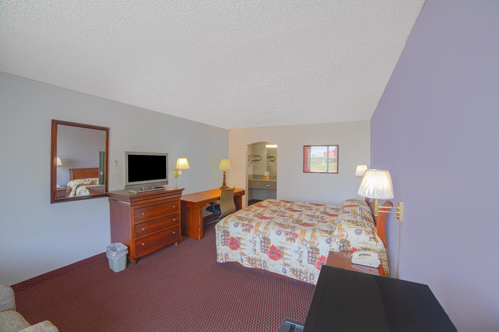 Masters Inn Selma Smithfield I-95 By Oyo Екстер'єр фото